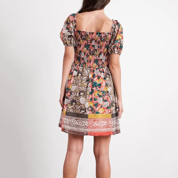 Velvet Graham & Spencer • Taria - Picture 2 of 4